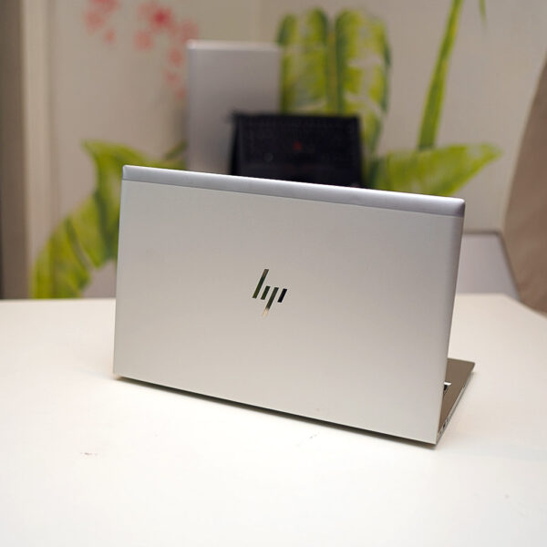 HP EliteBook 855 G8 | Ryzen 3 PRO | 16GB DDR4 RAM | 256GB NVME | 15.6" FHD - Image 3