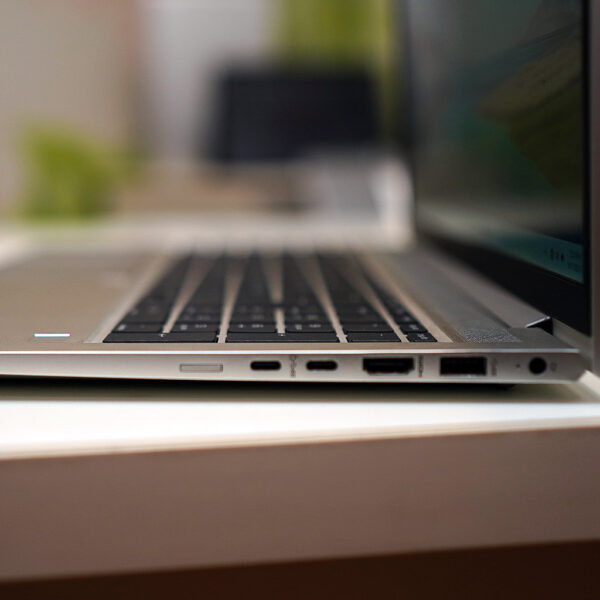 HP EliteBook 855 G8 | Ryzen 3 PRO | 16GB DDR4 RAM | 256GB NVME | 15.6" FHD - Image 4