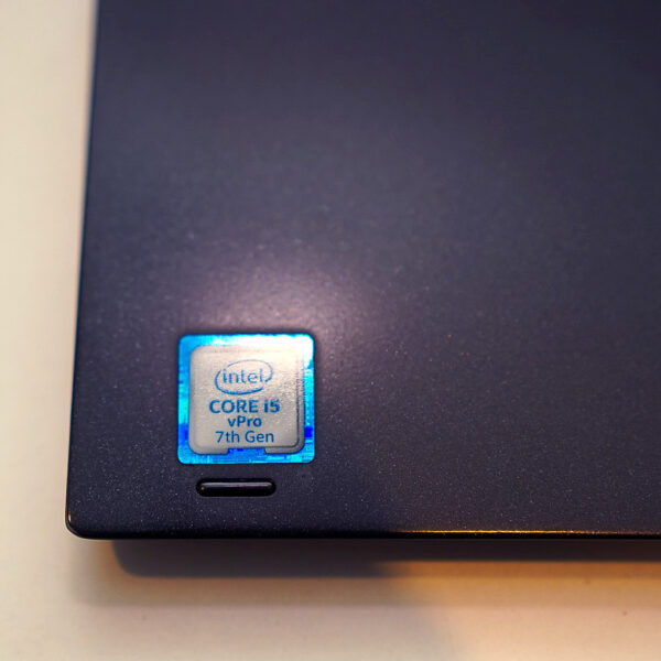 Lenovo Yoga370 x360 | 7th Gen Core i5 | 8GB DDR4 RAM | 256GB NVME | 13.3" FHD - Image 3