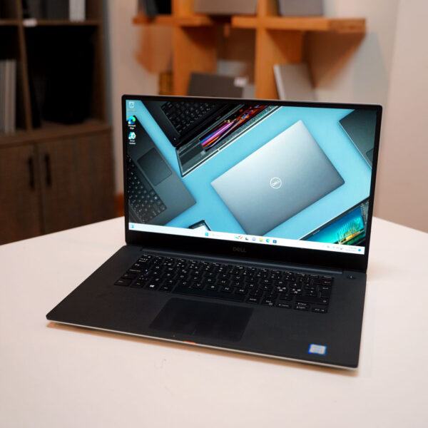 Dell Precision 5540 | 9th Gen Core i7 | 32GB DDR4 RAM | 512GB NVME | 15.6" 4K