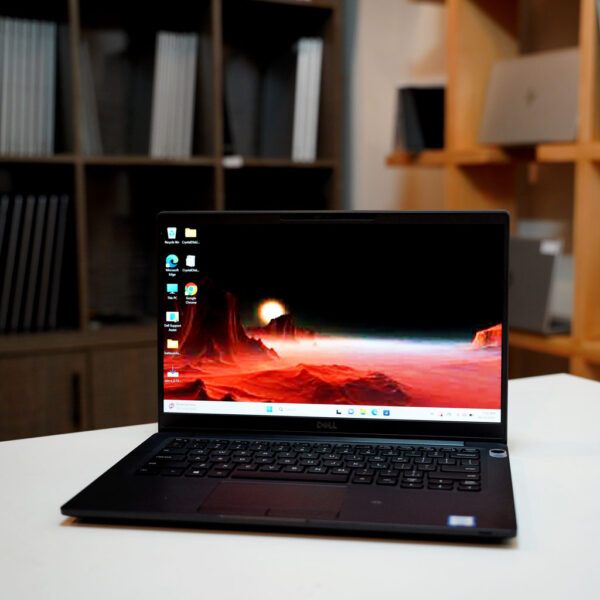 DELL Latitute 7400 | 8th Gen Core i5 | 8GB DDR4 RAM | 256GB NVME | 14" FHD - Image 2