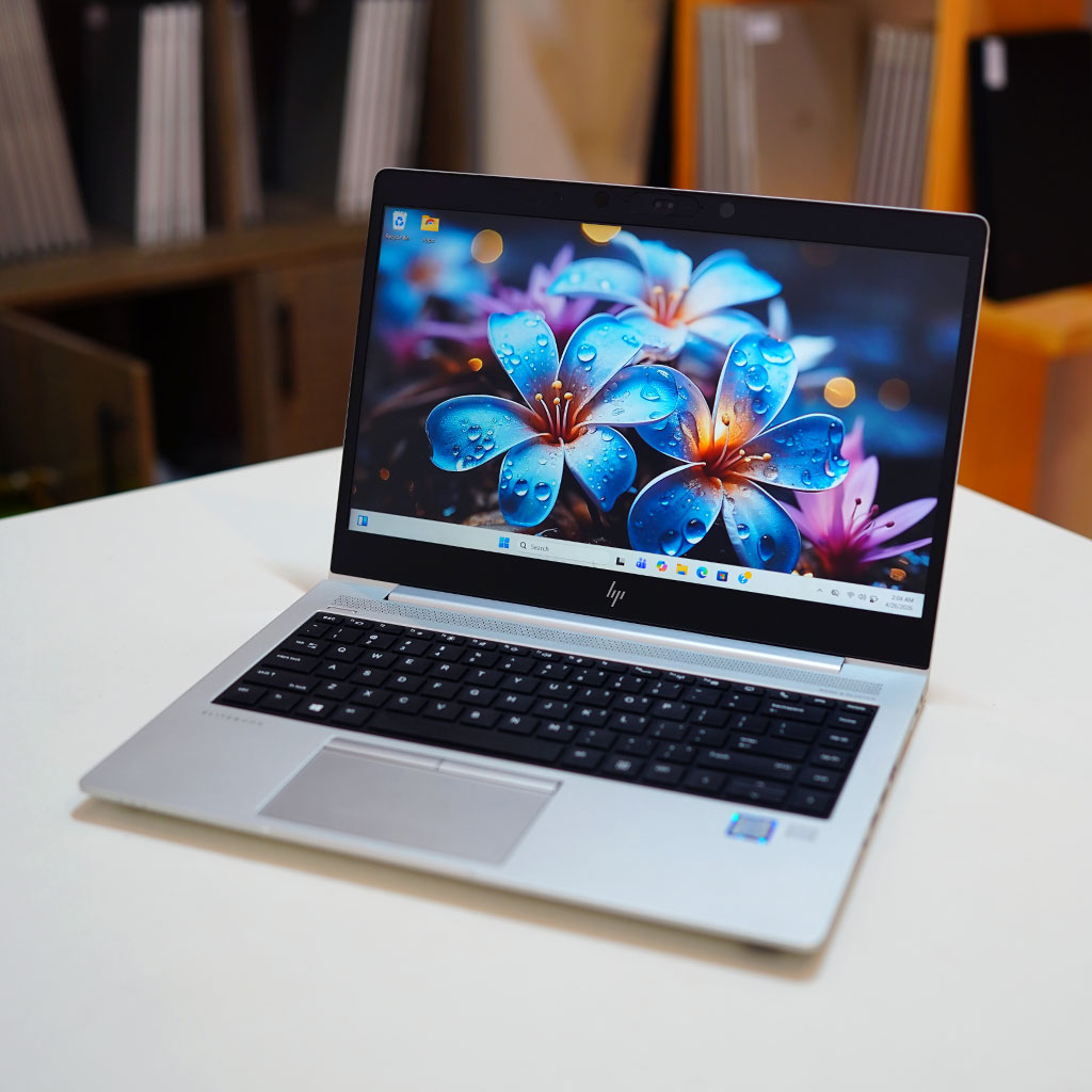 01 HP EliteBook 840 G5 | 8th Gen Core i5 | 8GB DDR4 RAM | 256GB NVME | 14" FHD - Image 1